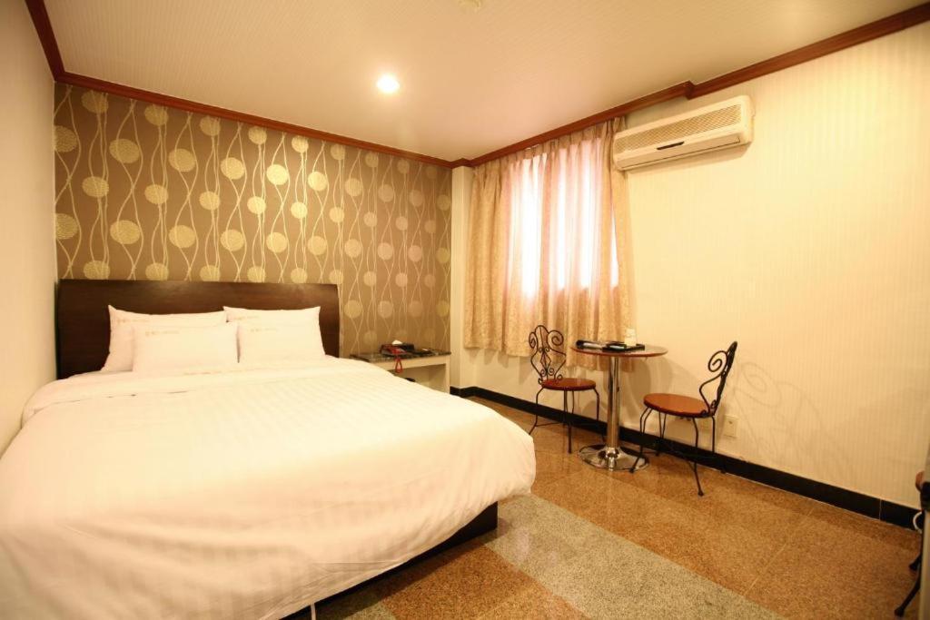 New World Hotel Yongsan Seúl Exterior foto